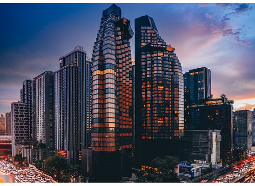 Ashton-AsokeRama9 (2)