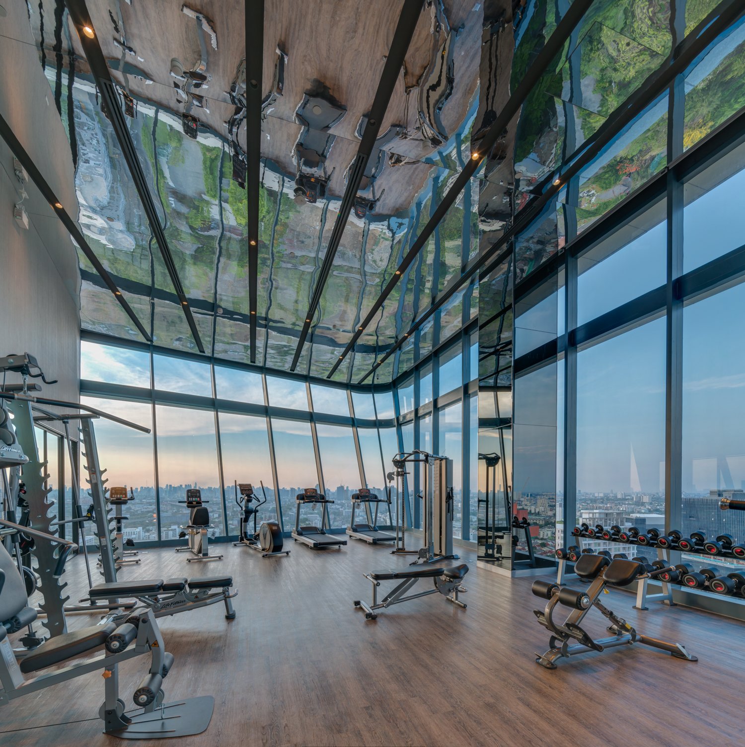 [Group 21]-_DSC6741__DSC6743-2 images