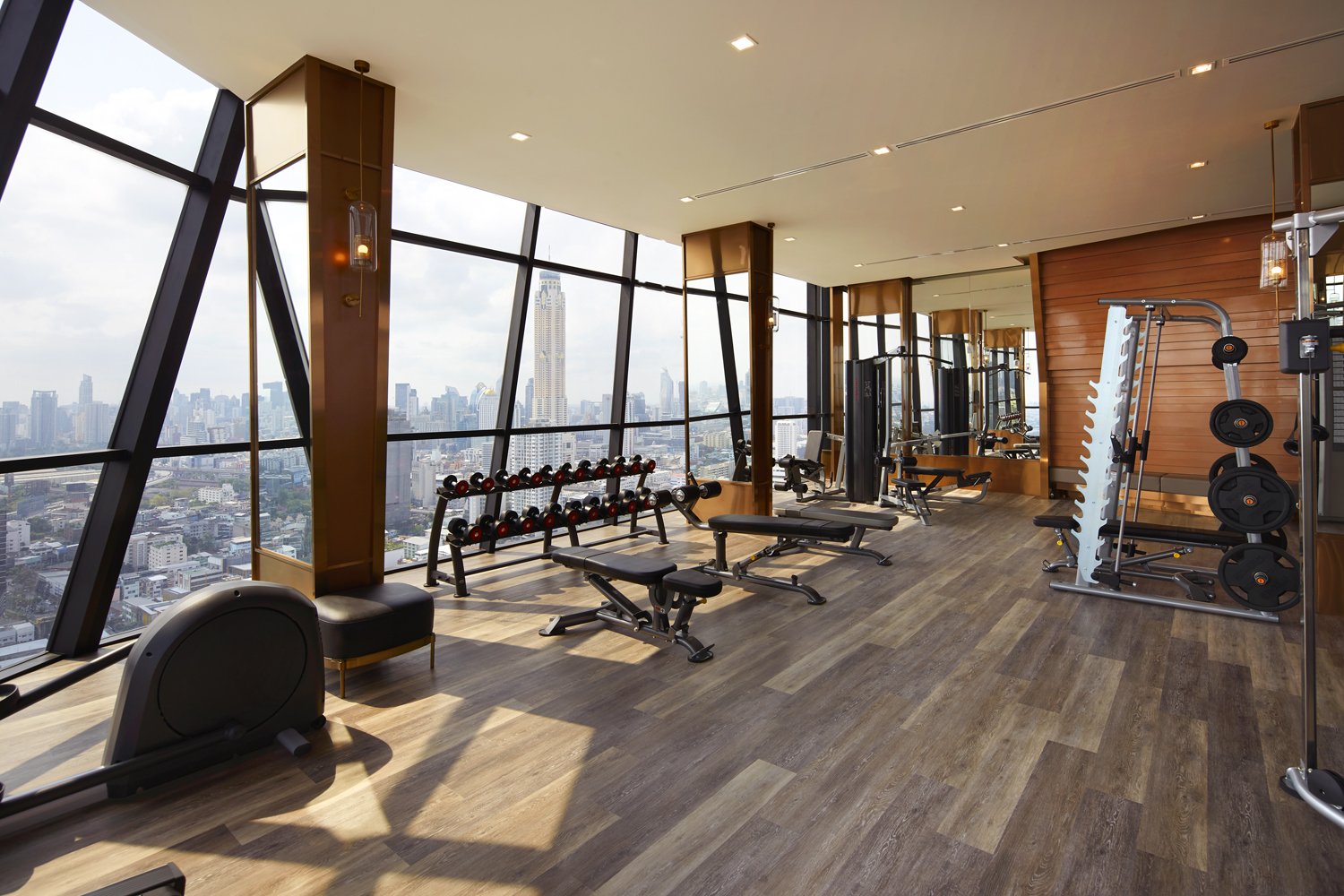 Idio Q S03 SKYLINEGYM-0275