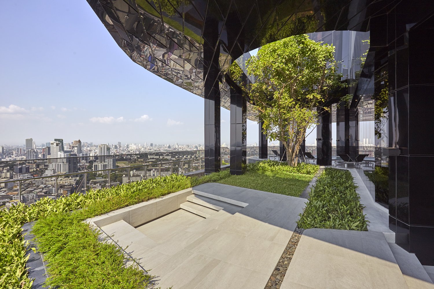 Idio Q S03 SKYLINEGYM-0425 1